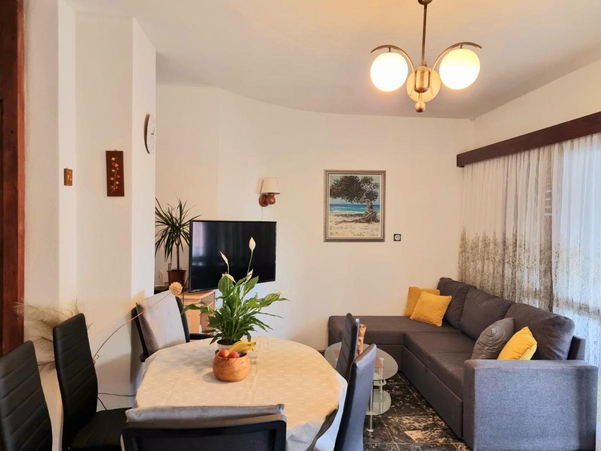 Villa Green Трогир Екстериор снимка
