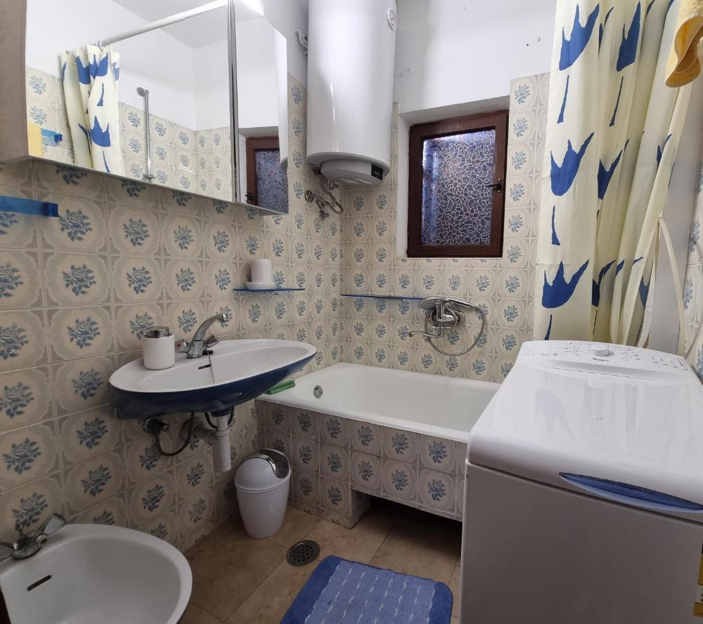 Villa Green Трогир Екстериор снимка