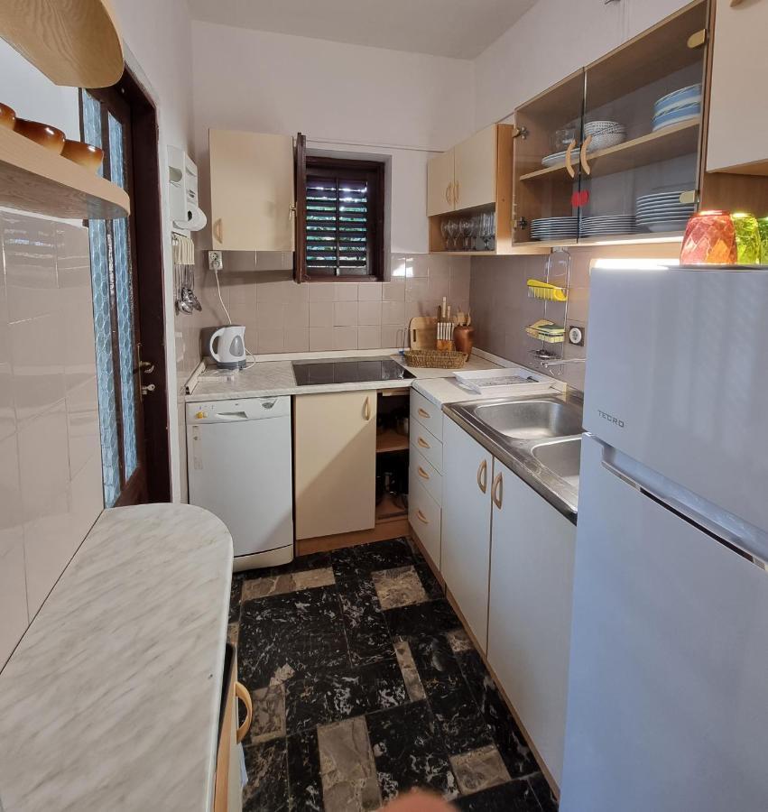 Villa Green Трогир Екстериор снимка