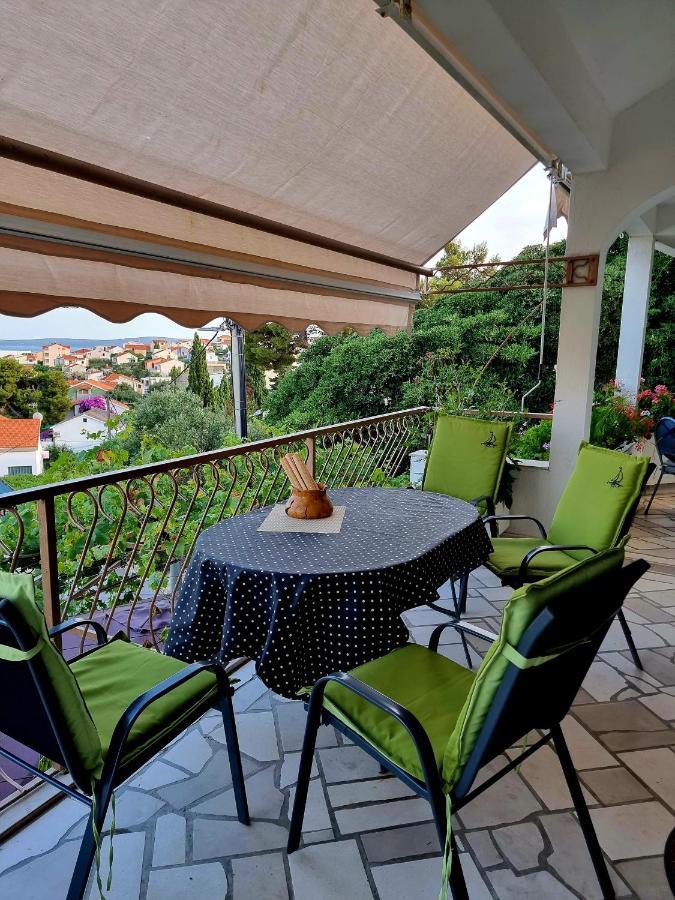 Villa Green Трогир Екстериор снимка