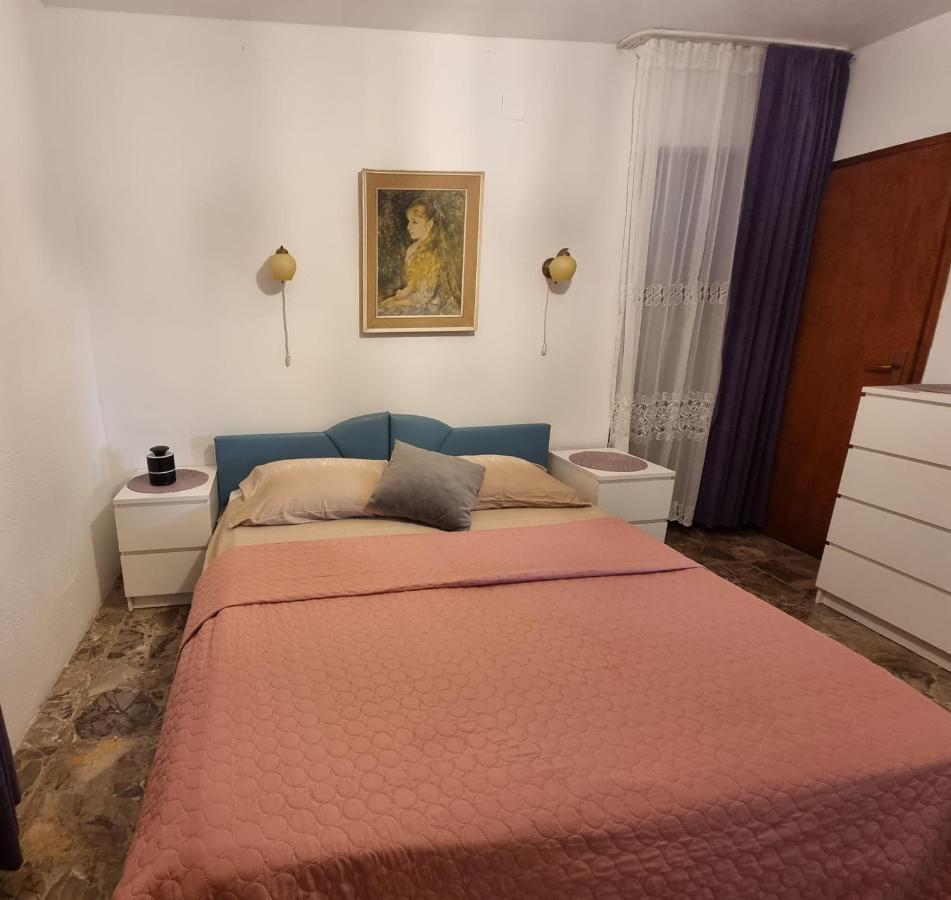 Villa Green Трогир Екстериор снимка
